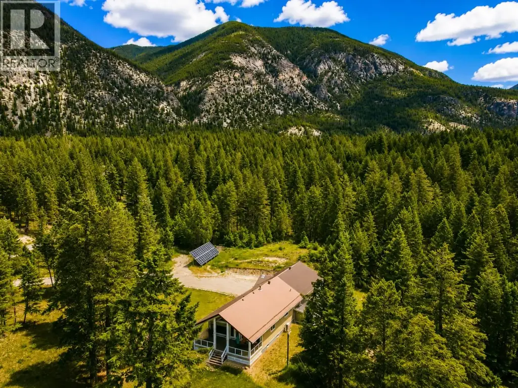 5226 Juniper Heights Road, Invermere